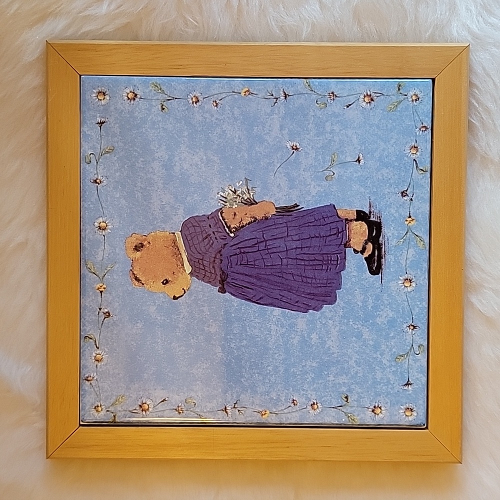 Vintage sweet bear trivet